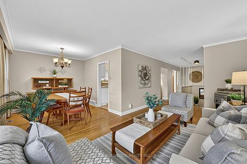 Photo 13 at 15 Wetherby Drive, Eglinton East, Toronto