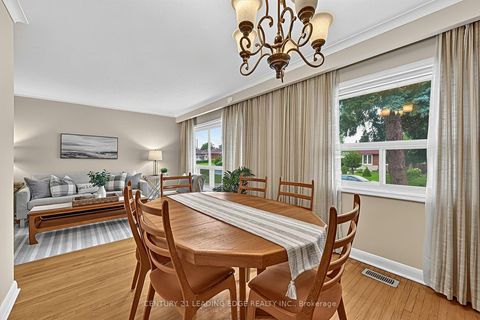 Photo 16 at 15 Wetherby Drive, Eglinton East, Toronto