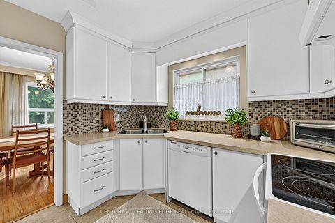 Photo 19 at 15 Wetherby Drive, Eglinton East, Toronto