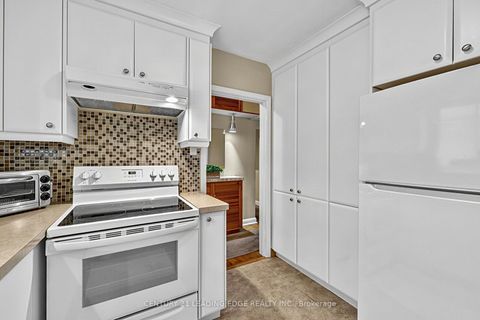Photo 20 at 15 Wetherby Drive, Eglinton East, Toronto