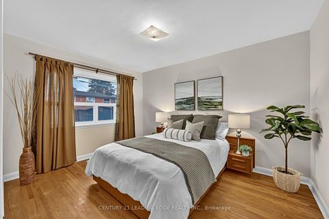 Photo 23 at 15 Wetherby Drive, Eglinton East, Toronto