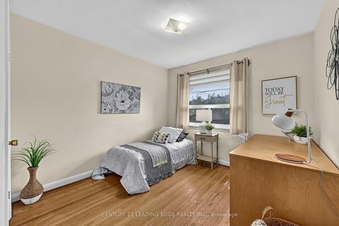 Photo 27 at 15 Wetherby Drive, Eglinton East, Toronto