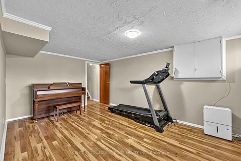 Photo 33 at 15 Wetherby Drive, Eglinton East, Toronto