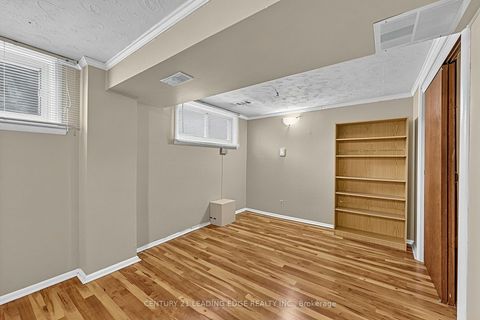 Photo 34 at 15 Wetherby Drive, Eglinton East, Toronto