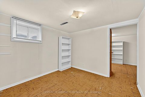 Photo 36 at 15 Wetherby Drive, Eglinton East, Toronto