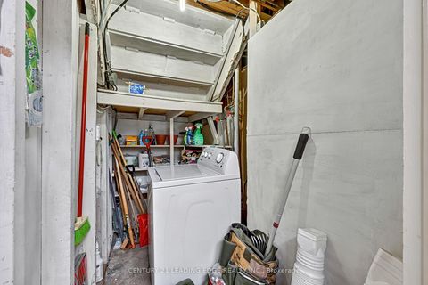 Photo 42 at 15 Wetherby Drive, Eglinton East, Toronto