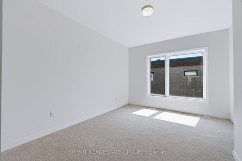 Photo 20 at 78 Danielle Moore Circle, Bendale, Toronto