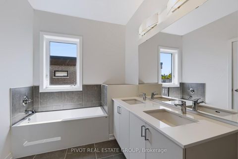 Photo 23 at 78 Danielle Moore Circle, Bendale, Toronto