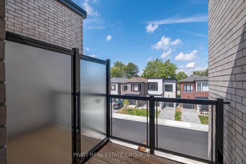 Photo 37 at 78 Danielle Moore Circle, Bendale, Toronto