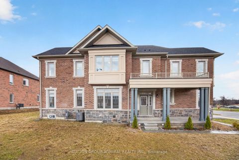 Photo 2 at 2237 Grainger Loop, Rural Innisfil, Innisfil