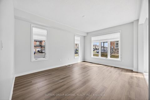 Photo 11 at 2237 Grainger Loop, Rural Innisfil, Innisfil