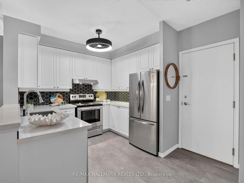 Photo 1 at PH918 - 3650 Kingston Road, Scarborough Village, Toronto