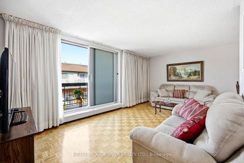 Photo 6 at 406 - 895 Kennedy Road, Ionview, Toronto