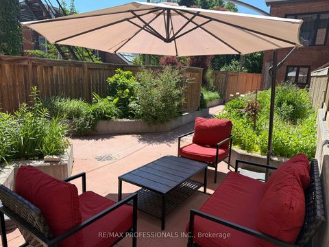 Photo 29 at C - 253 Wellesley Street E, South St. James Town, Toronto