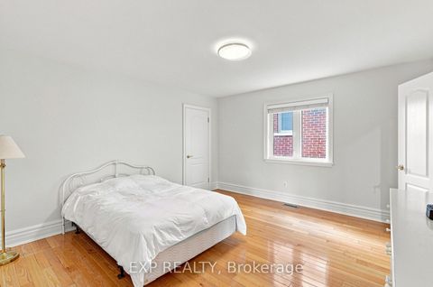 Photo 19 at 33 Valleyford Avenue, Observatory, Richmond Hill