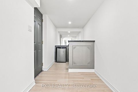 Photo 32 at 33 Valleyford Avenue, Observatory, Richmond Hill