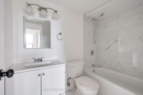 Photo 16 at 312 - 20 Edgecliff Golfway, Flemingdon Park, Toronto