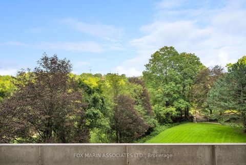Photo 23 at 312 - 20 Edgecliff Golfway, Flemingdon Park, Toronto