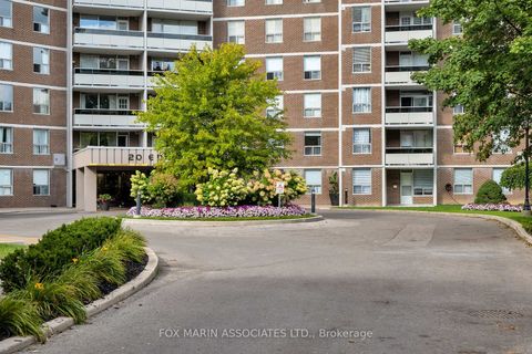 Photo 28 at 312 - 20 Edgecliff Golfway, Flemingdon Park, Toronto