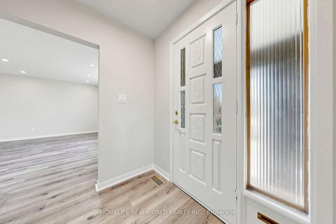 Photo 3 at 12 Greyfriar Court, Jane Heights, Toronto