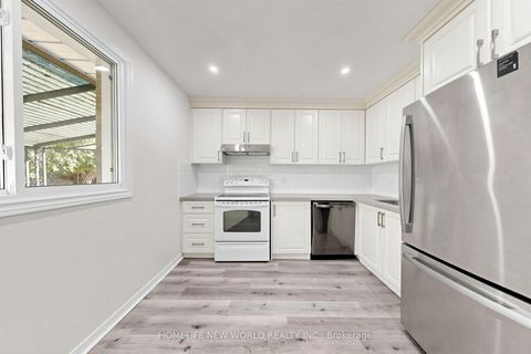 Photo 10 at 12 Greyfriar Court, Jane Heights, Toronto