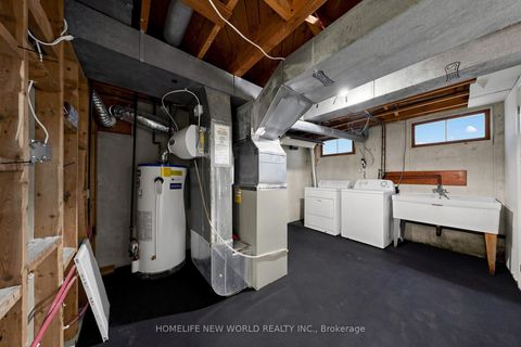 Photo 33 at 12 Greyfriar Court, Jane Heights, Toronto