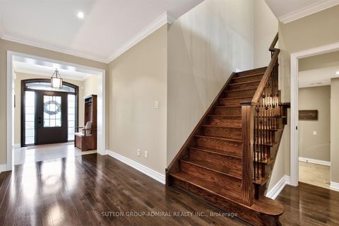 Photo 4 at 91 Parkheights Trail, Nobleton, King