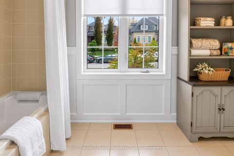 Photo 32 at 91 Parkheights Trail, Nobleton, King