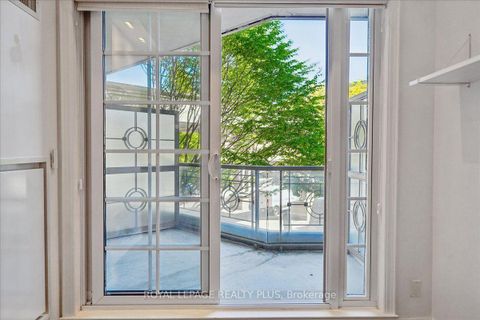 Photo 24 at 204 - 20 Burkebrook Place, York Mills, Toronto