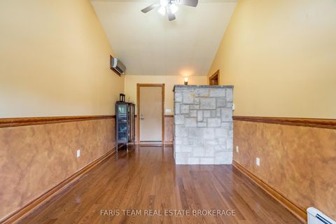 Photo 20 at 51 Davies Crescent, Grove East, Barrie