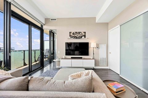 Photo 3 at 4305 - 161 Roehampton Avenue, Mount Pleasant West, Toronto