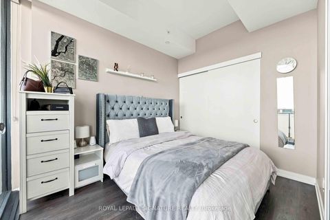 Photo 16 at 4305 - 161 Roehampton Avenue, Mount Pleasant West, Toronto