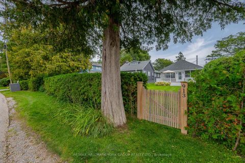 Photo 1 at 913 Lake Drive N, Historic Lakeshore Communities, Georgina