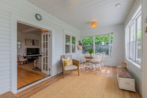 Photo 9 at 913 Lake Drive N, Historic Lakeshore Communities, Georgina