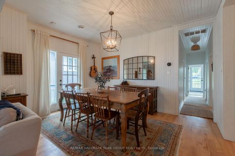 Photo 14 at 913 Lake Drive N, Historic Lakeshore Communities, Georgina