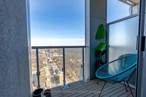 Photo 21 at 5405 - 1 Yorkville Avenue, Annex, Toronto