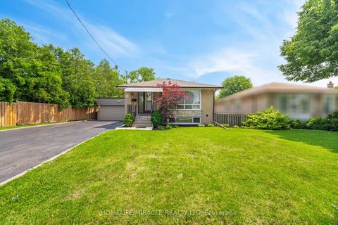 Photo 1 at 41 Bradstock Road, Humbermede, Toronto