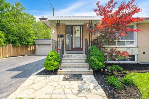 Photo 3 at 41 Bradstock Road, Humbermede, Toronto