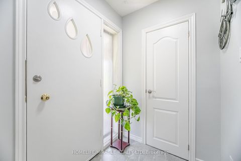 Photo 4 at 41 Bradstock Road, Humbermede, Toronto