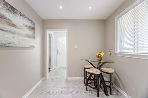 Photo 10 at 41 Bradstock Road, Humbermede, Toronto
