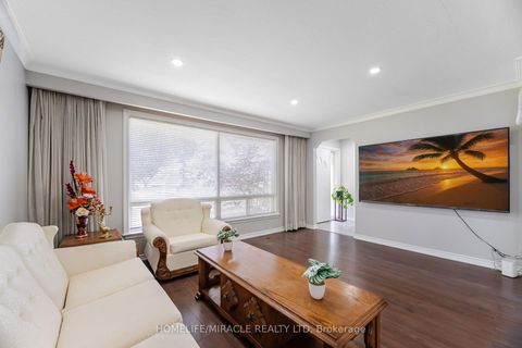 Photo 12 at 41 Bradstock Road, Humbermede, Toronto