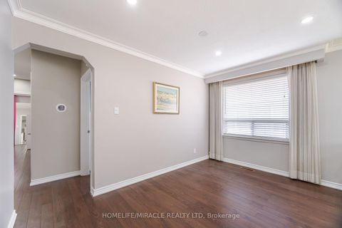 Photo 13 at 41 Bradstock Road, Humbermede, Toronto