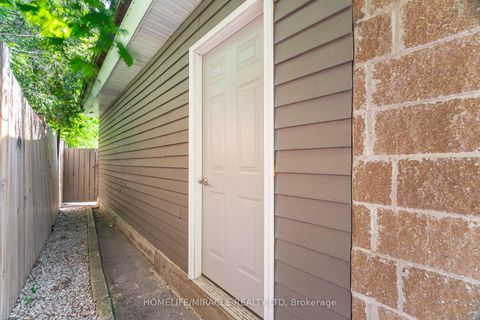Photo 25 at 41 Bradstock Road, Humbermede, Toronto