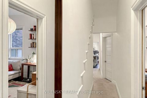 Photo 14 at 41 Lakeview Avenue, Bellwoods, Toronto