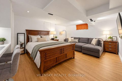 Photo 26 at 41 Lakeview Avenue, Bellwoods, Toronto