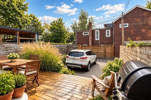 Photo 32 at 41 Lakeview Avenue, Bellwoods, Toronto