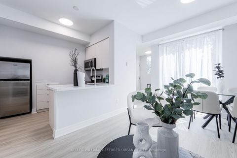 Photo 8 at 802 - 370 Wallace Avenue, Junction, Toronto