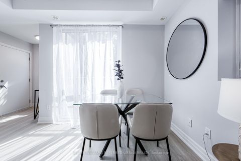 Photo 9 at 802 - 370 Wallace Avenue, Junction, Toronto