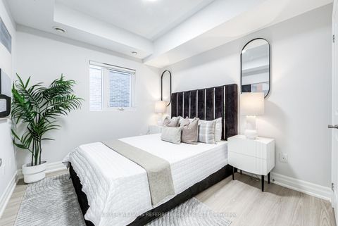 Photo 17 at 802 - 370 Wallace Avenue, Junction, Toronto