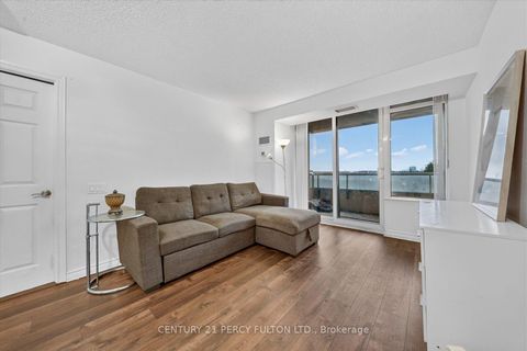 Photo 18 at 408 - 61 Town Centre Court, Bendale, Toronto
